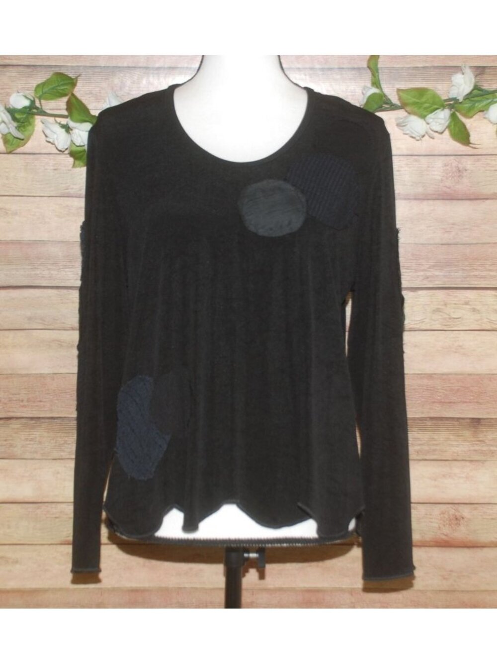 Staley Gretzinger Sz M Black Art-to-Wear Circle Patch Top Shirt Long Sleeve NWOT